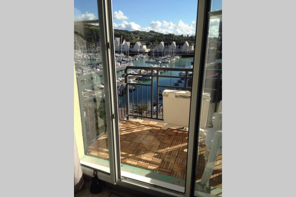 VILLA CATHY DUPLEX PLEIN SUD VUE PORT avec PISCINE INTERIEURE CHAUFFÉE Dives-sur-Mer Extérieur photo